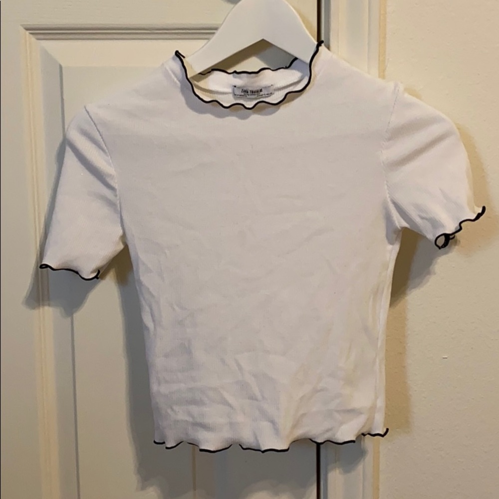 Short sleeve white shirt